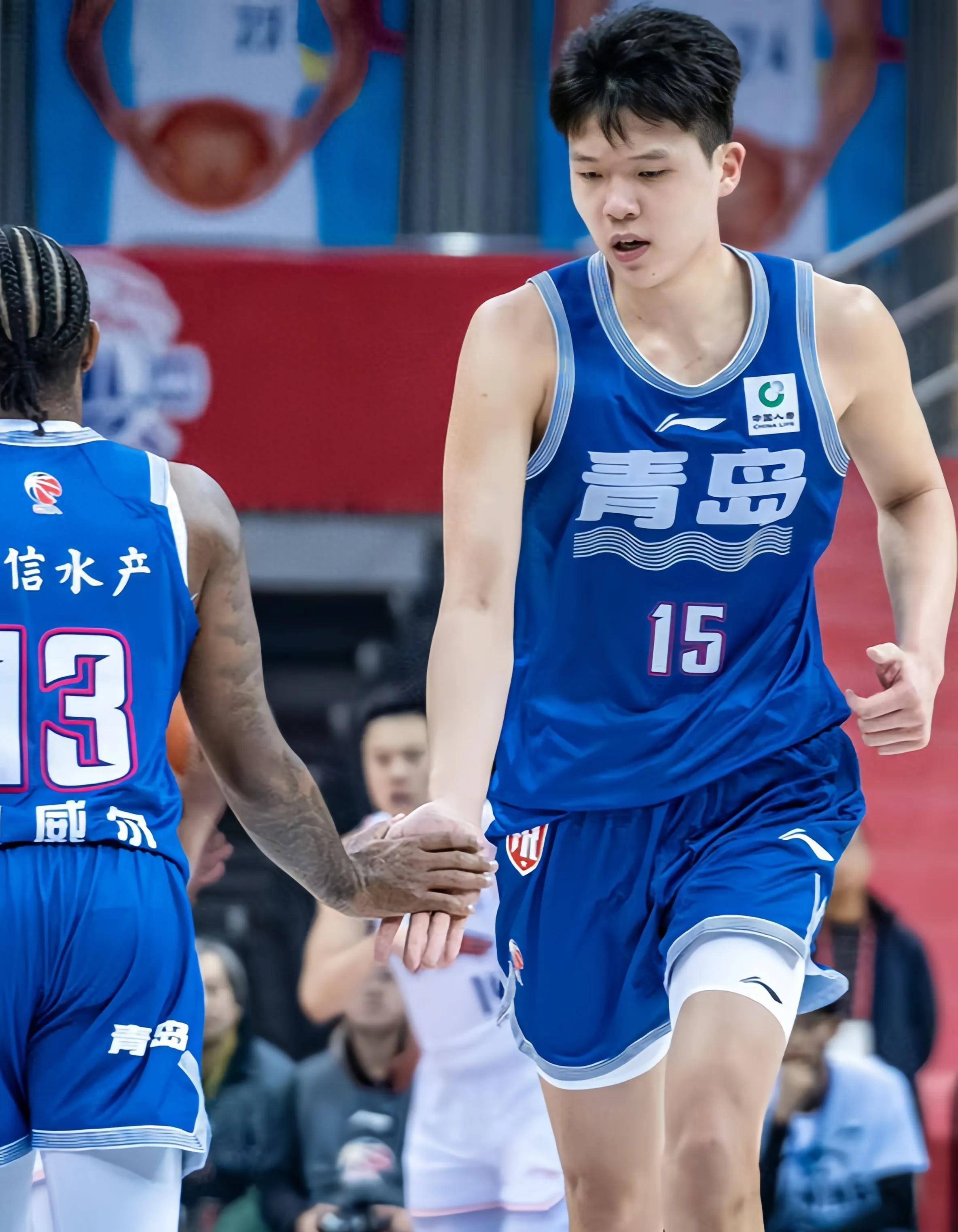 窗口期CBA常规赛焦点战，新奥尔良鹈鹕内部沟通，媒体盛赞，纪律约束更严格